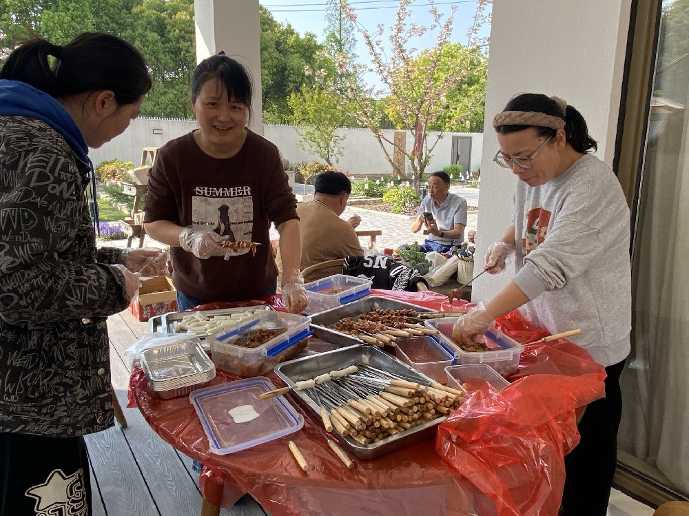 “裊裊炊煙起，暖暖春日情”豪庭燈飾野炊主題活動(dòng)